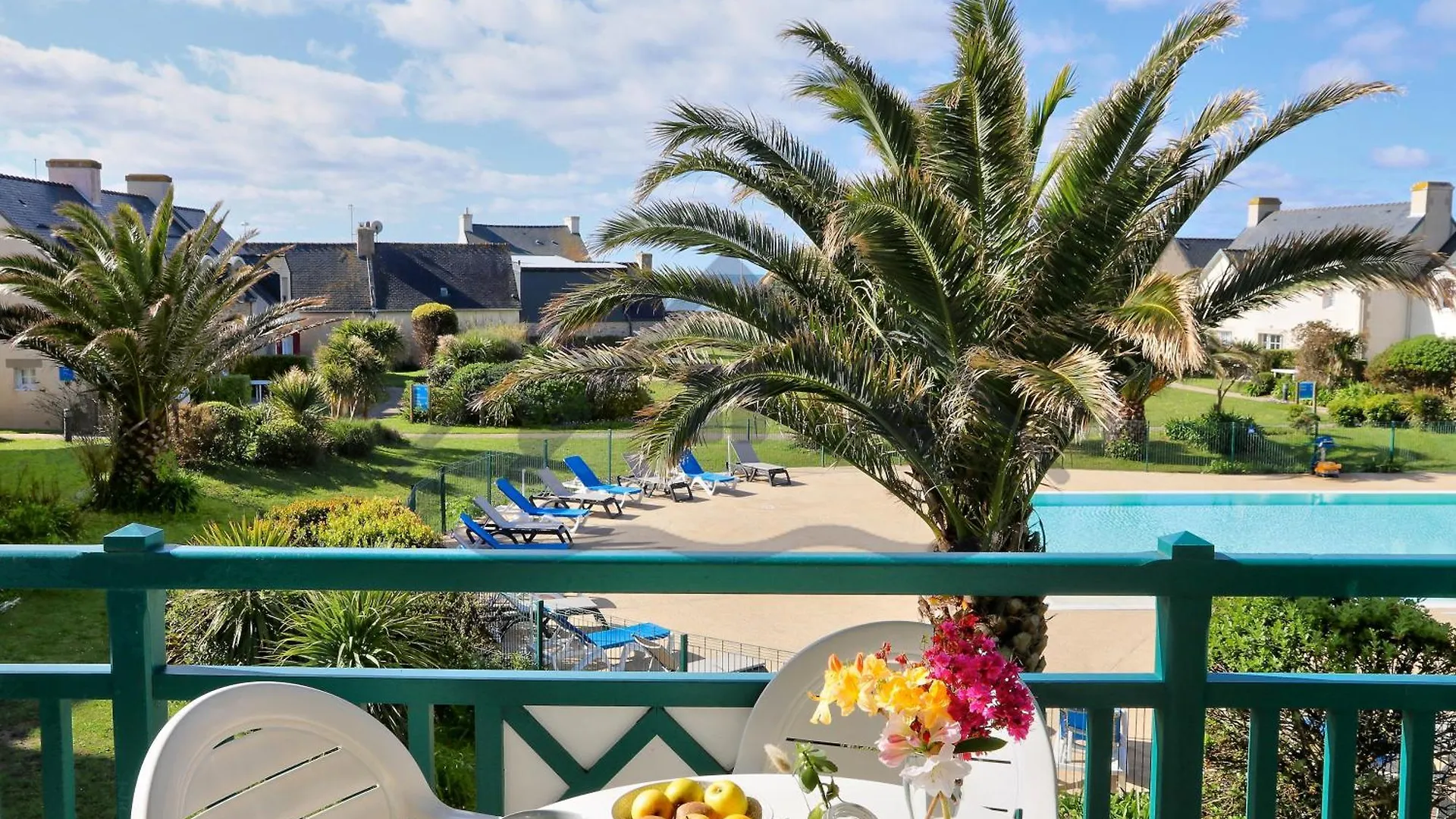 Apartment Localise - A18 - Appartement Avec Balcon - Petite Vue Mer A Travers Le Palmier - Piscine De Avril A Septembre - Wifi Inclus - Animaux Admis - Draps Inclus - Parking Inclus Guilvinec France