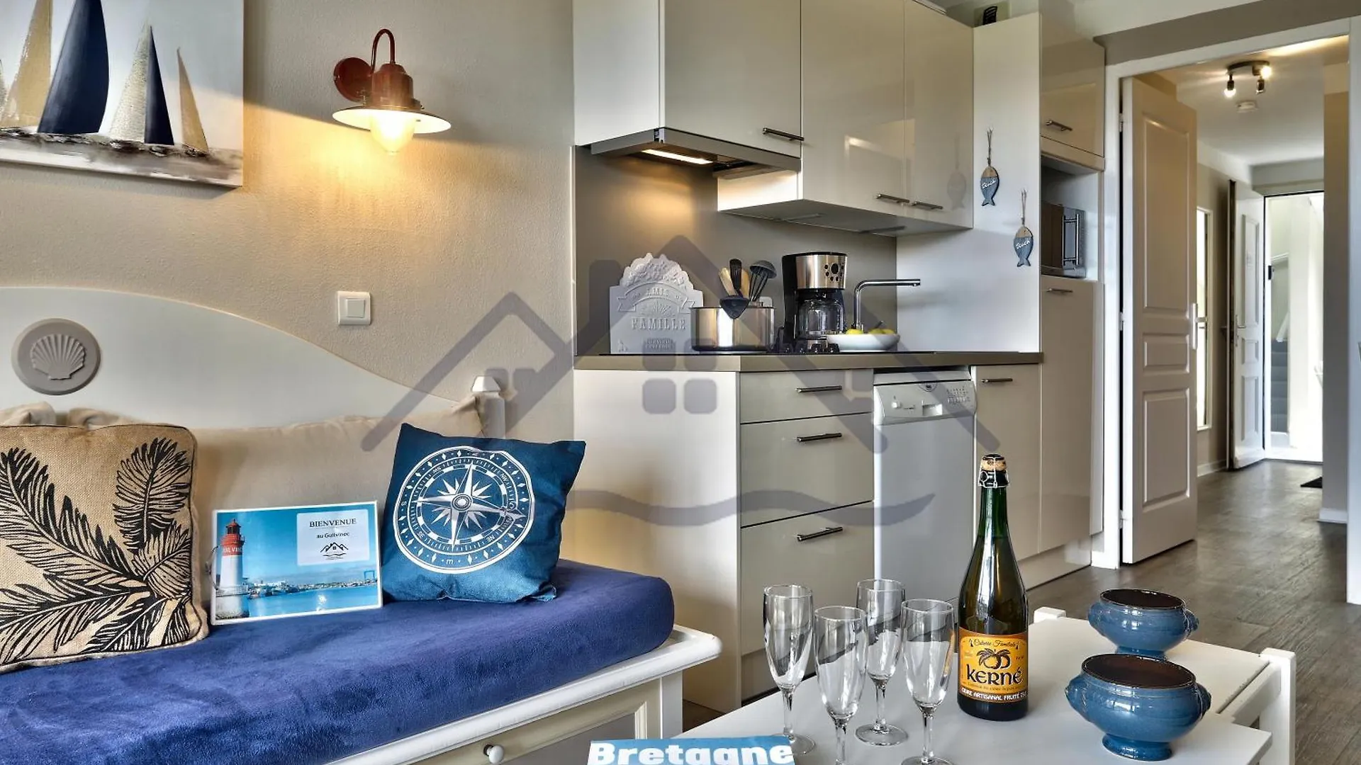 Apartment Localise - A18 - Appartement Avec Balcon - Petite Vue Mer A Travers Le Palmier - Piscine De Avril A Septembre - Wifi Inclus - Animaux Admis - Draps Inclus - Parking Inclus Guilvinec